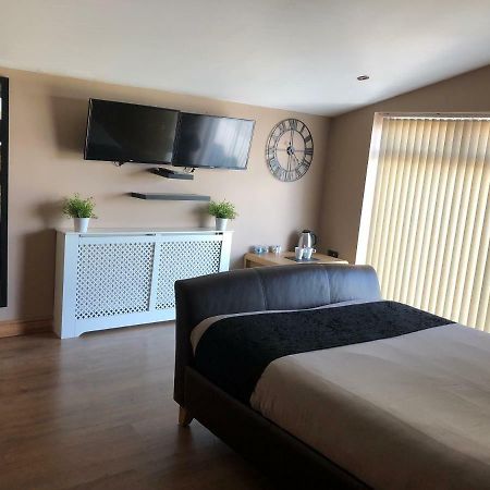 Lakeland Guest House 펨브룩도크 외부 사진