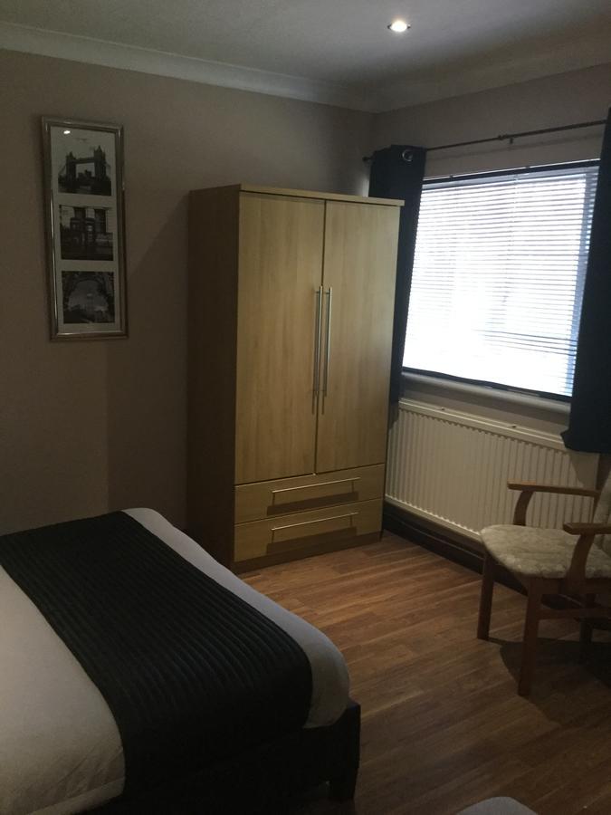 Lakeland Guest House 펨브룩도크 외부 사진