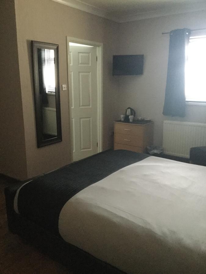 Lakeland Guest House 펨브룩도크 외부 사진