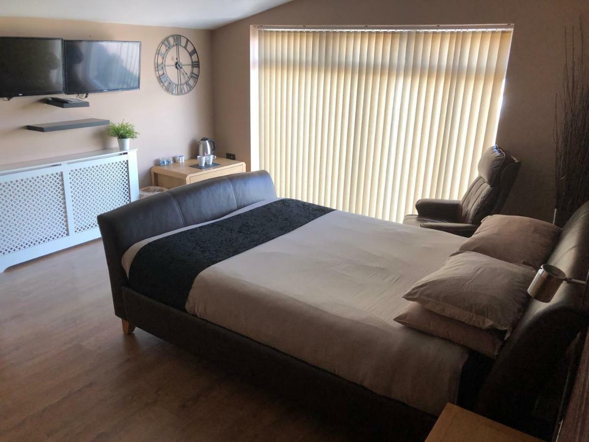 Lakeland Guest House 펨브룩도크 외부 사진