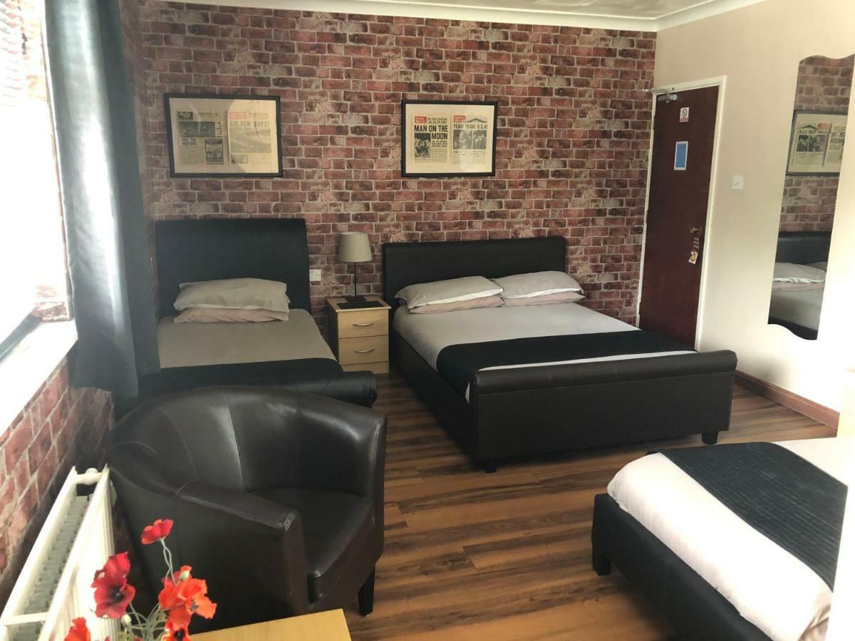 Lakeland Guest House 펨브룩도크 외부 사진